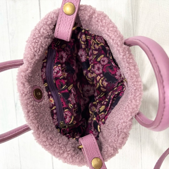 Anna Sui Lavender Magnolia Teddy Bag - Picture 9 of 11